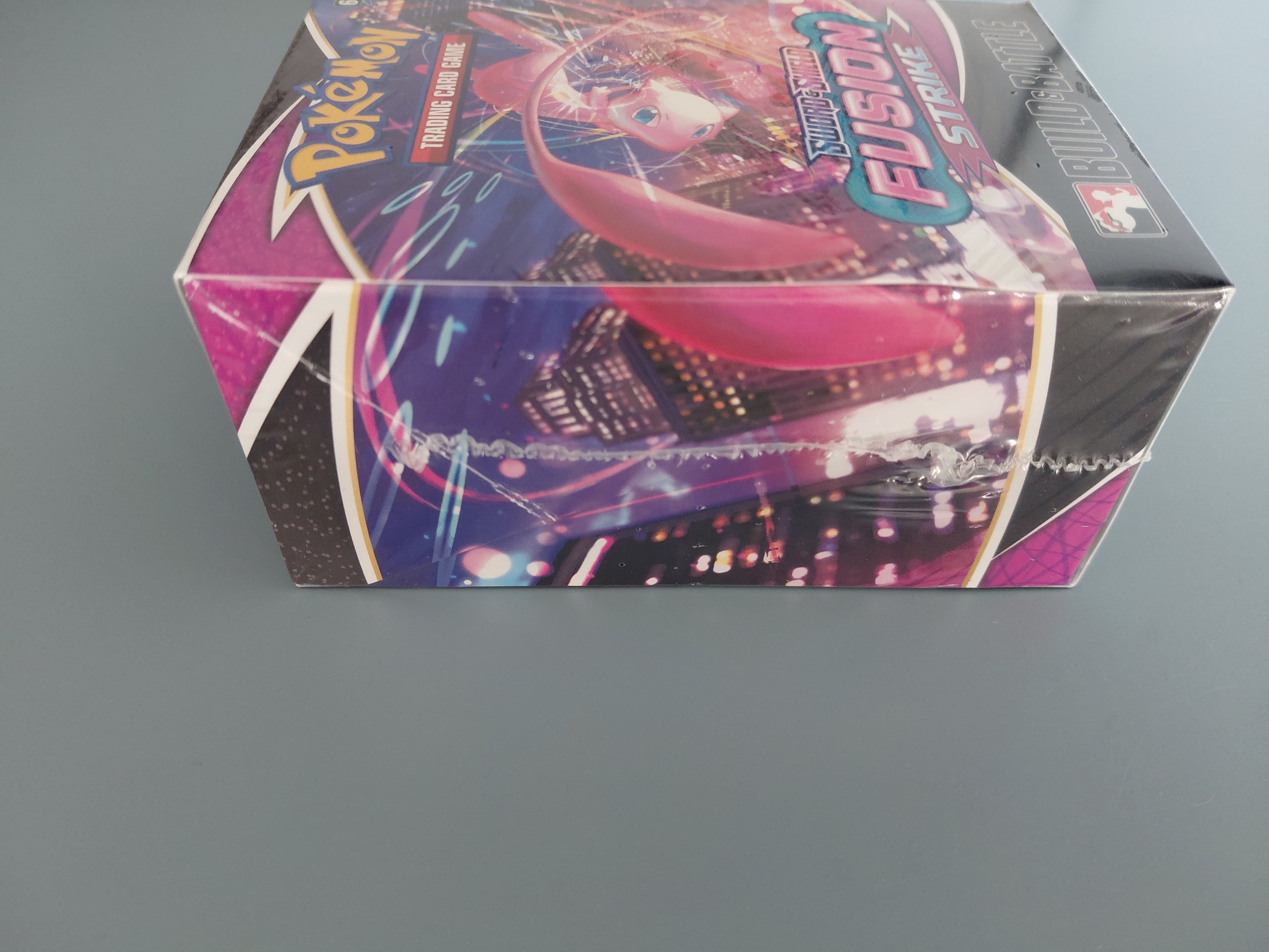 Pokémon Fusion Strike Build & Battle Box - SWSH08: Fusion Strike
