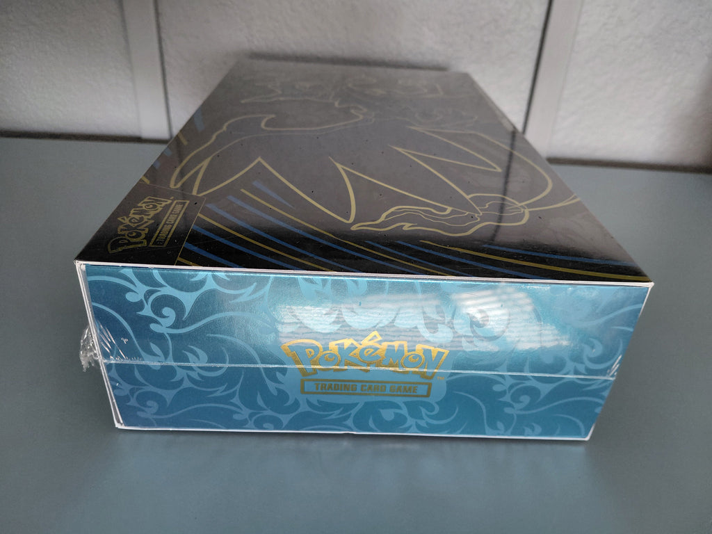 Pokémon Mega Charizard X ex Ultra Premium Collection