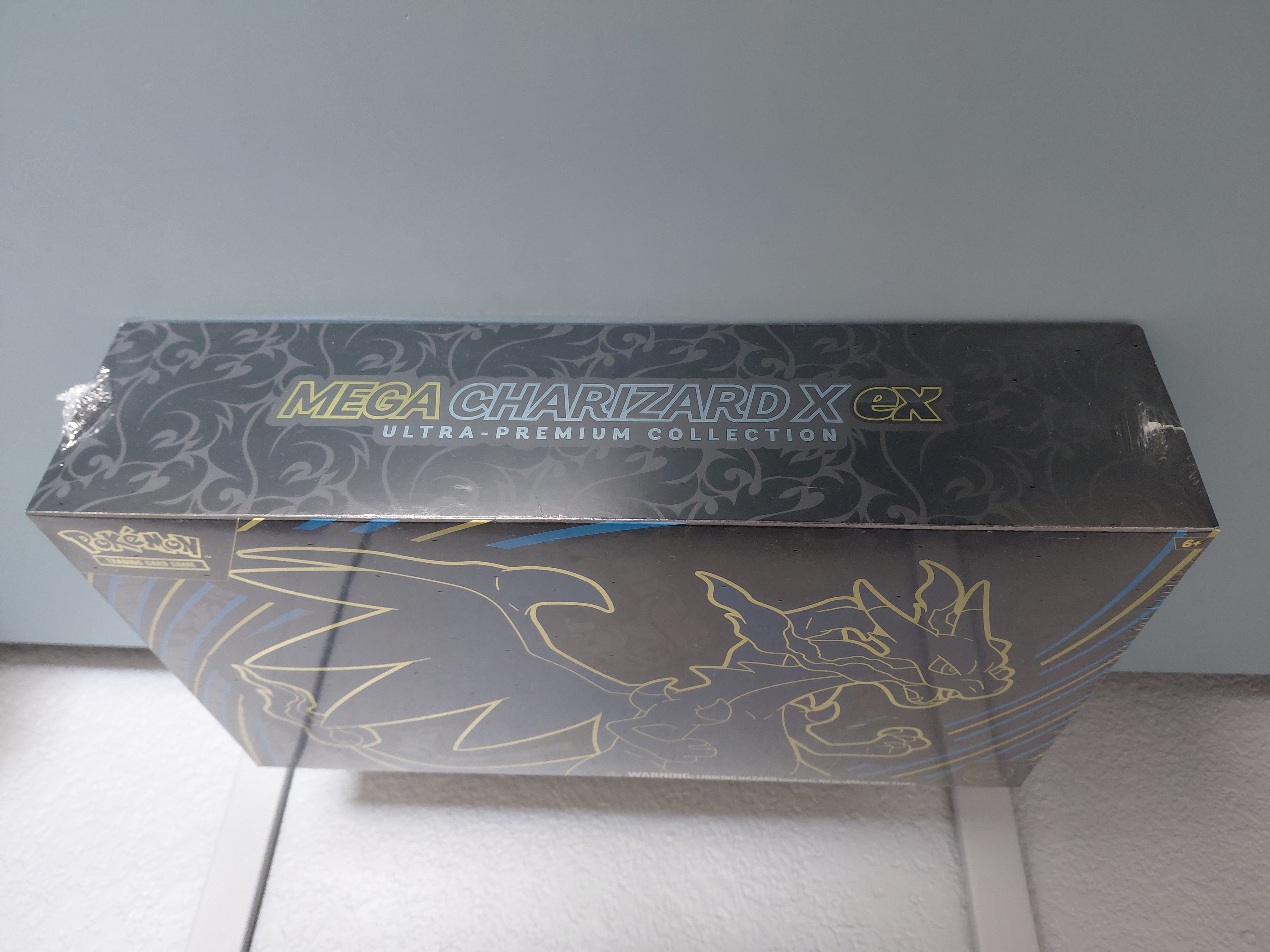 Pokémon Mega Charizard X ex Ultra Premium Collection
